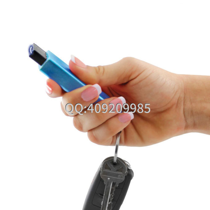 女性如何正確使用電擊棒？